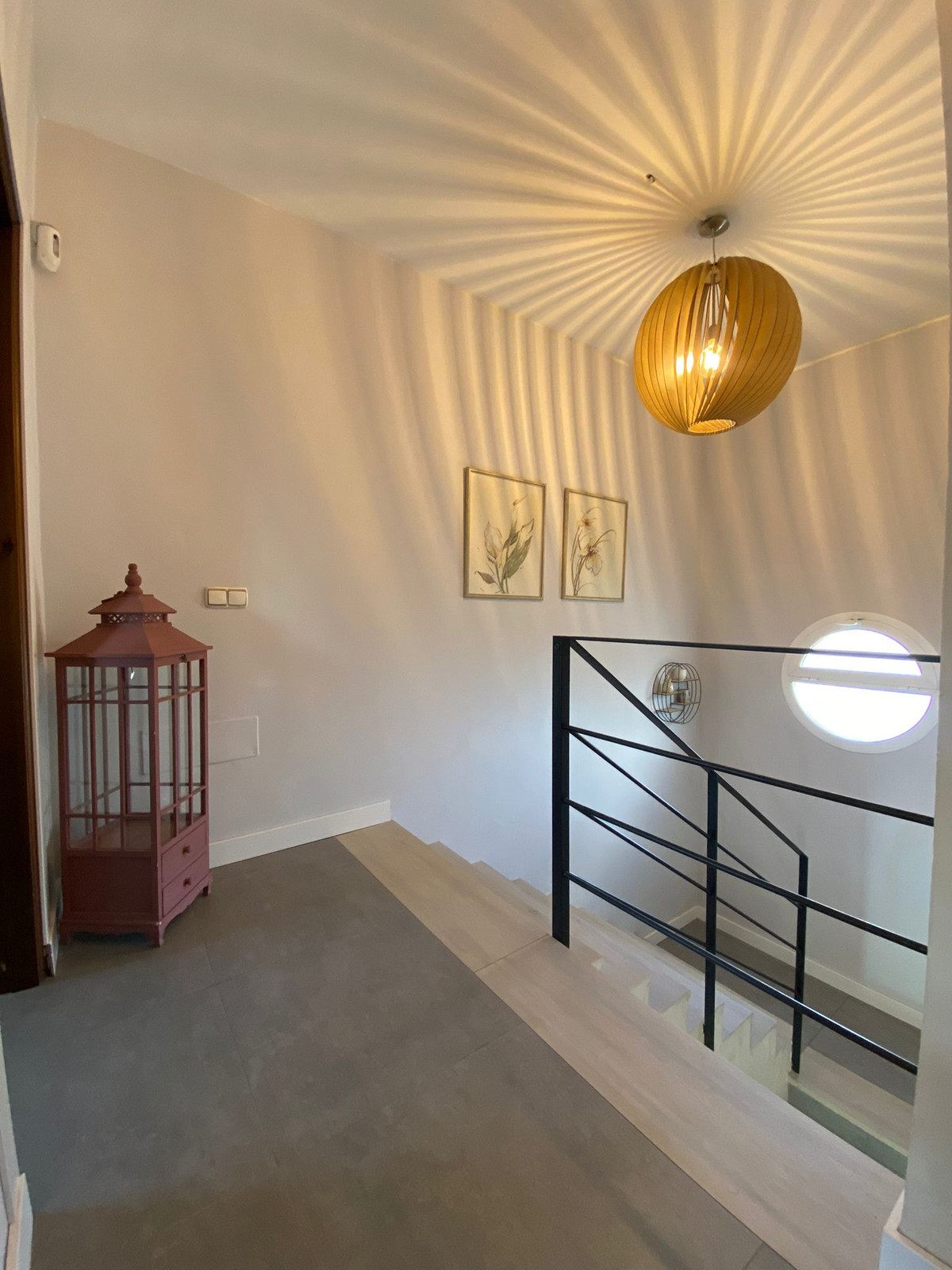 bb915d1cb19341576dcdc994b81ab9c5