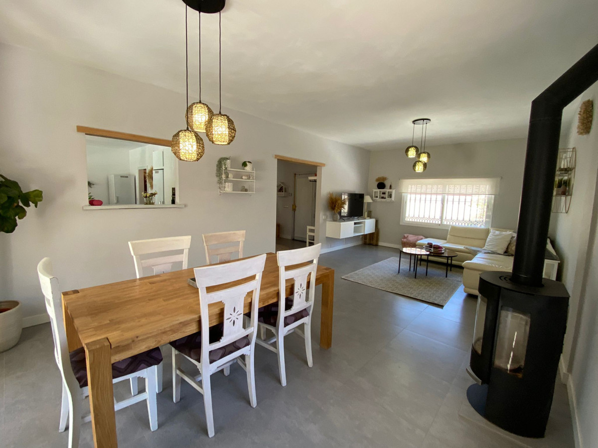 bcf8e6250e0bab365f900a8ac31ac040