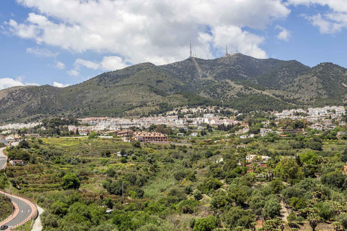 613bbc26f32d7013d348ef202dd30a43