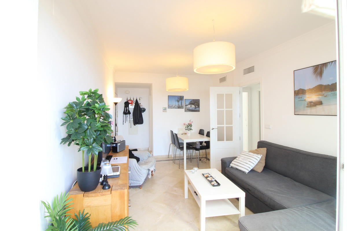 aa4cc561180b369757c0bb4af9886cd3