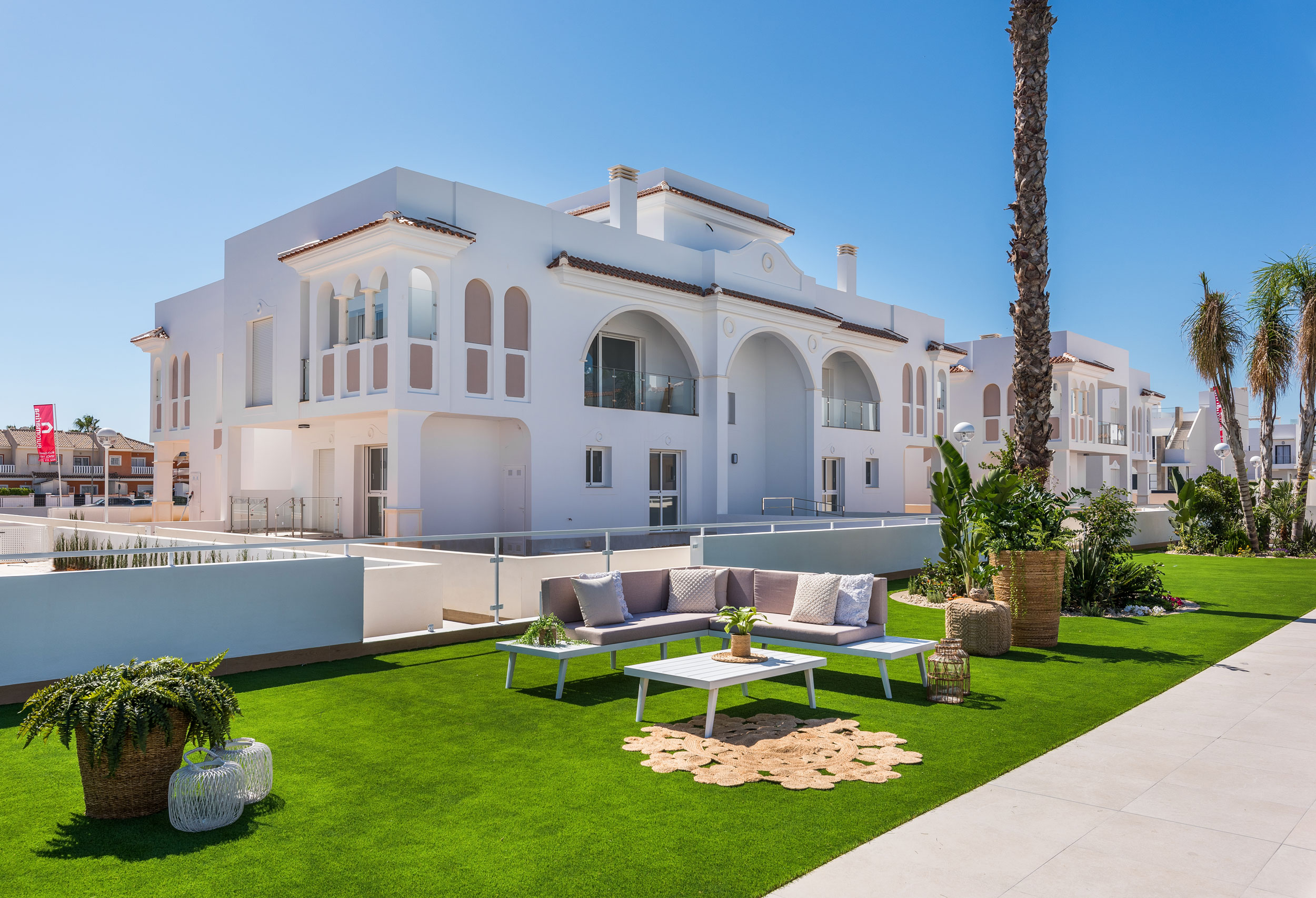 o_1e84hk23o1n3v123s1ln91sui10vp23