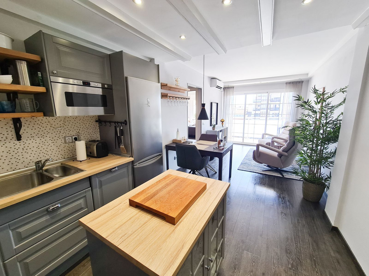 7980e48d732b6fc85c14b43b94d2aa54