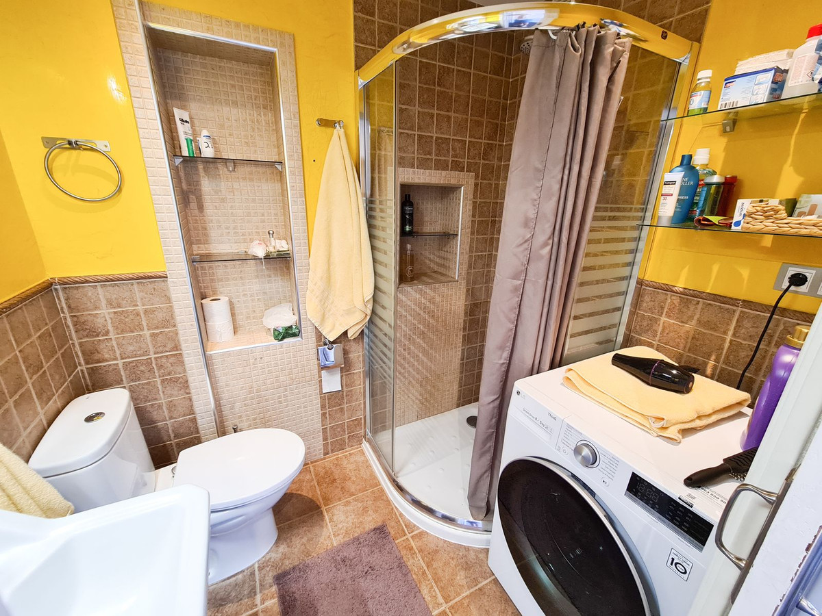 20939a0134ad724a8cb2a801094d15a4