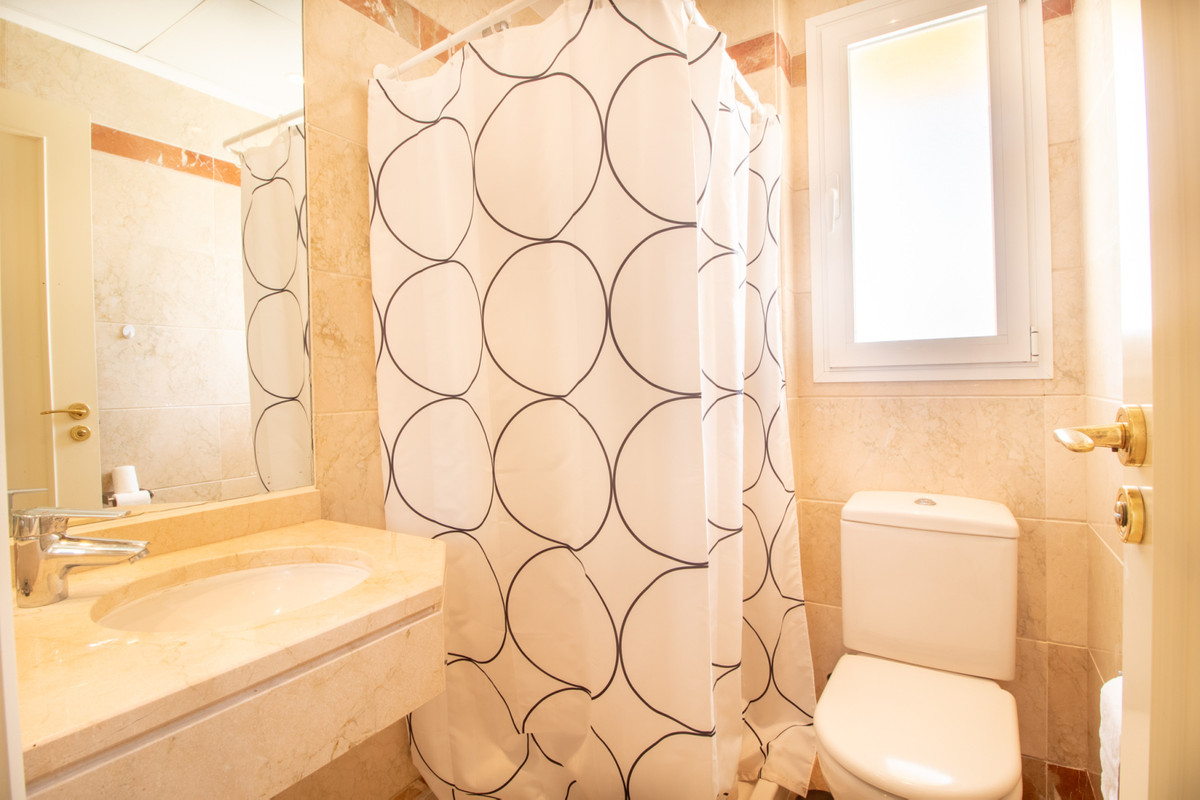 20939a0134ad724a8cb2a801094d15a4