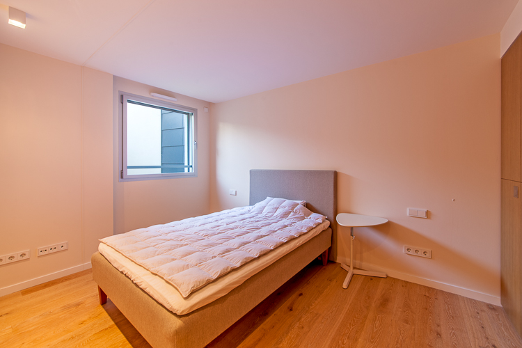 630f7cca6b9c04581a1f38e4