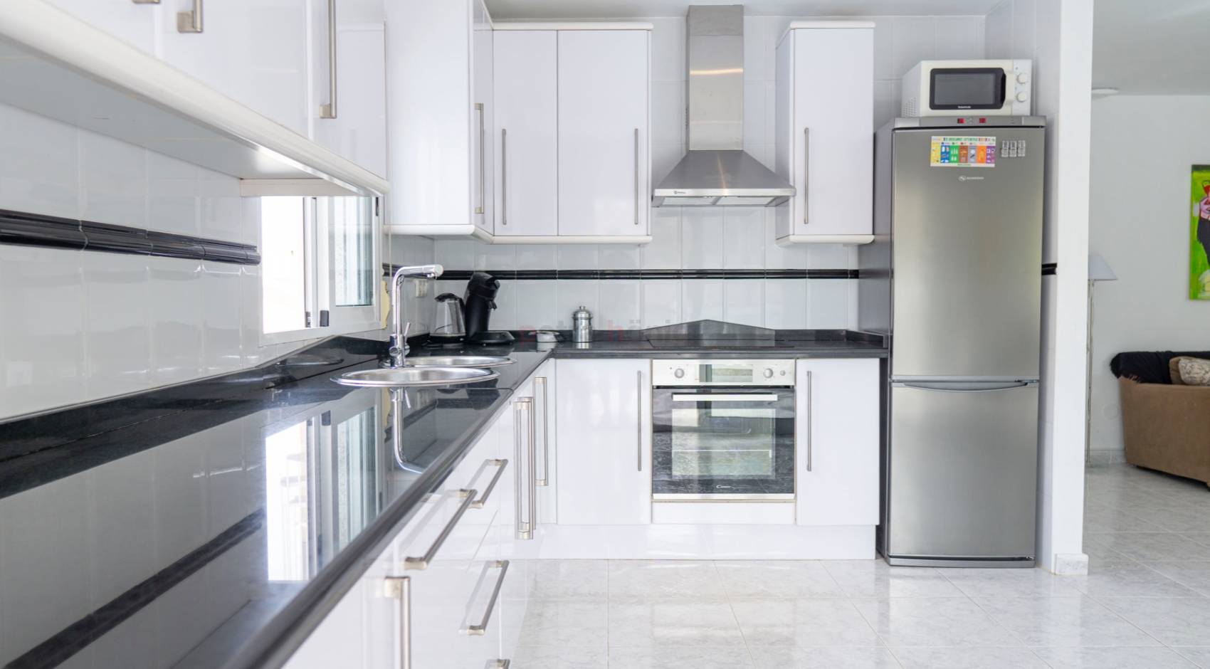 o_1g7f0jv91ef821t1v0a1e2t1h182t_w_1700x940