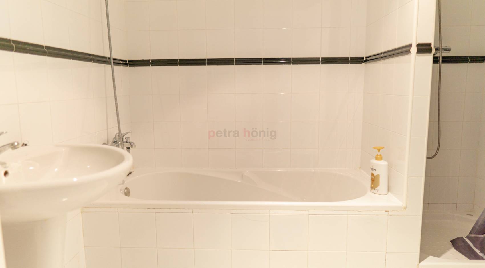 o_1g7f0jv92ofl1uensfe1nkk15q3i_w_1700x940