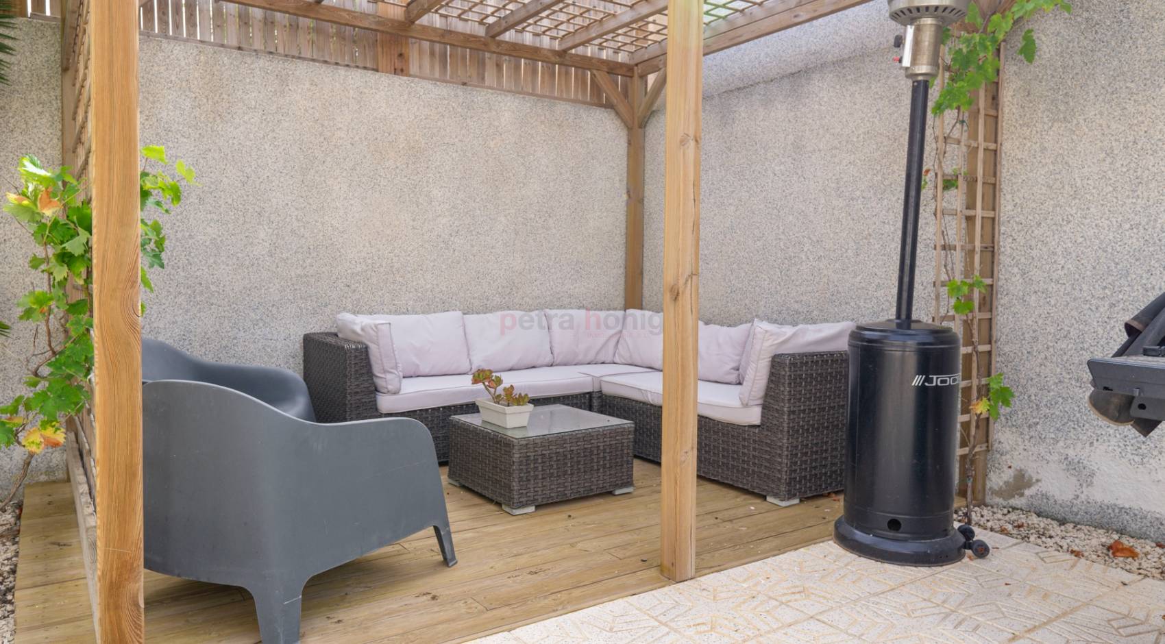 o_1g7f0jv92uh511np1cueqgop0m43_w_1700x940