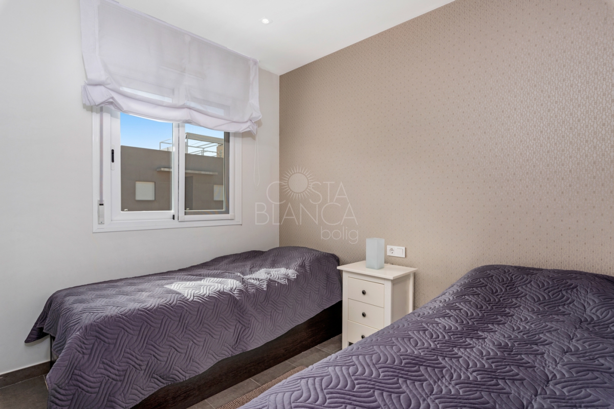 8bb5f48469c5c40af68e4f0ea271f166_w_1200x800