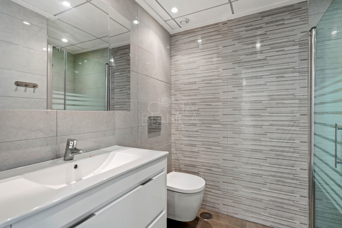 bd94ba91cd8f6761ee69e9774fa98df0_w_1200x800