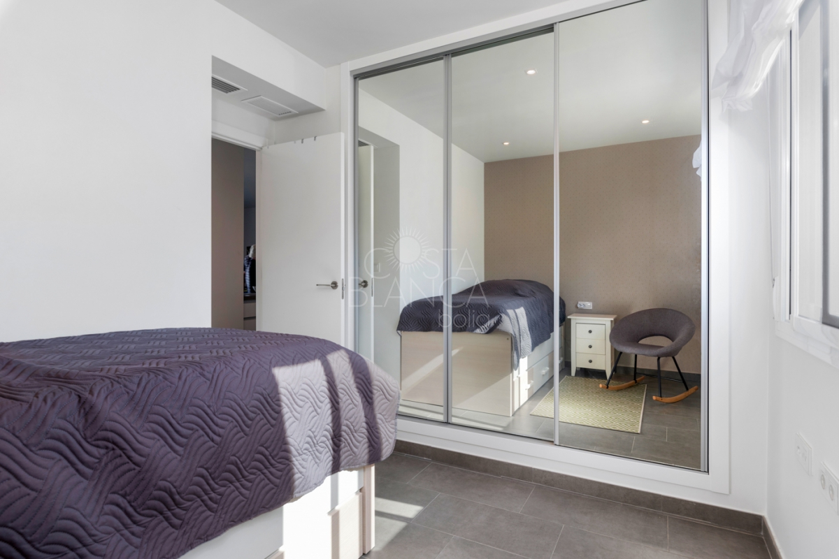 e29f7d90b3f6feb618698118a31bee45_w_1200x800