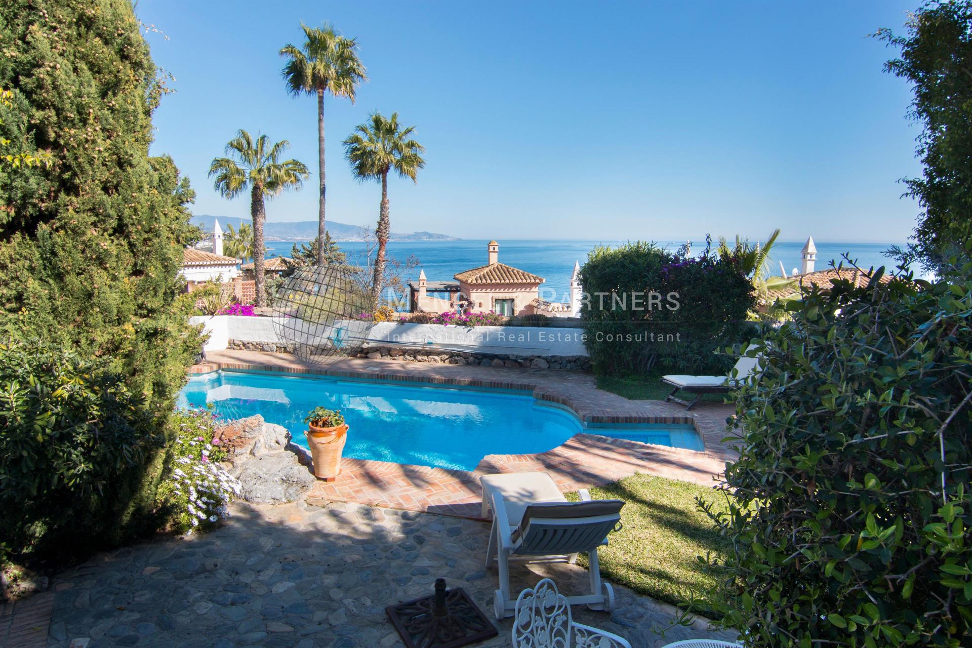 327e60ce6861c8b8e8ab39f3c67abad6780f410d5611a984e358216c2a9cdca39ea5ecd4c6a