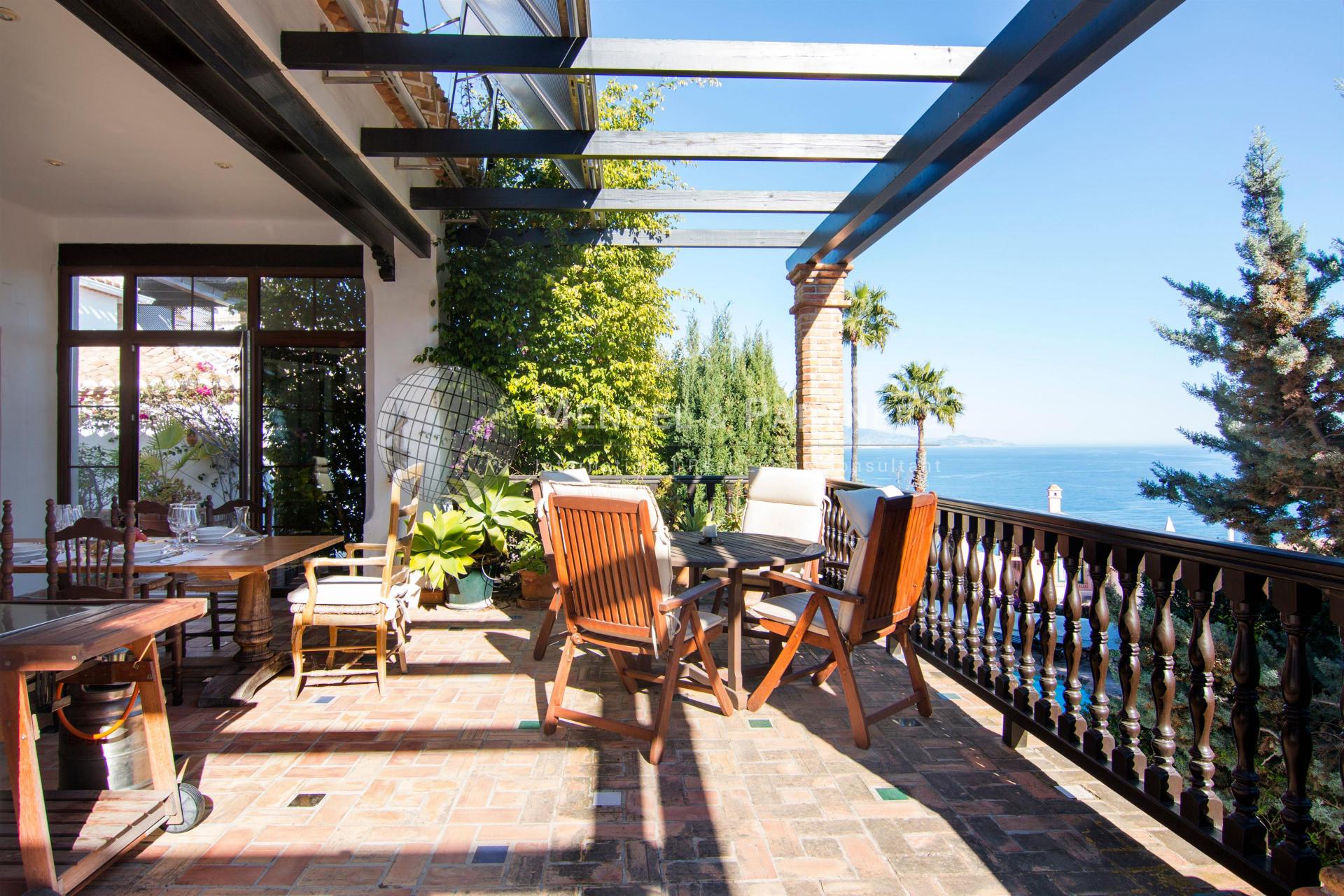 76cdf04e9dd653b931db39f3c679971c780194041eb1a984e358216c2a9cdca39ea5ecd4c6a