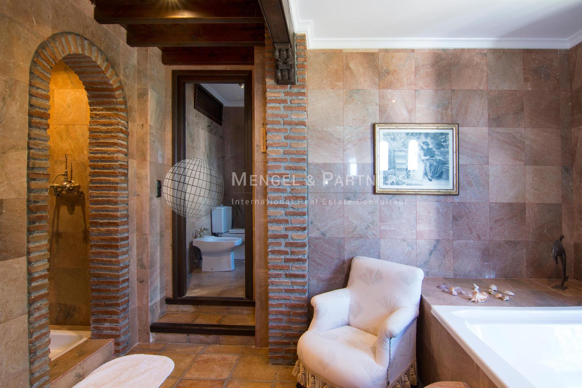 8a3a470686d77cdeb87f39f3c67bb9717807629d0271a984e358216c2a9cdca39ea5ecd4c6a