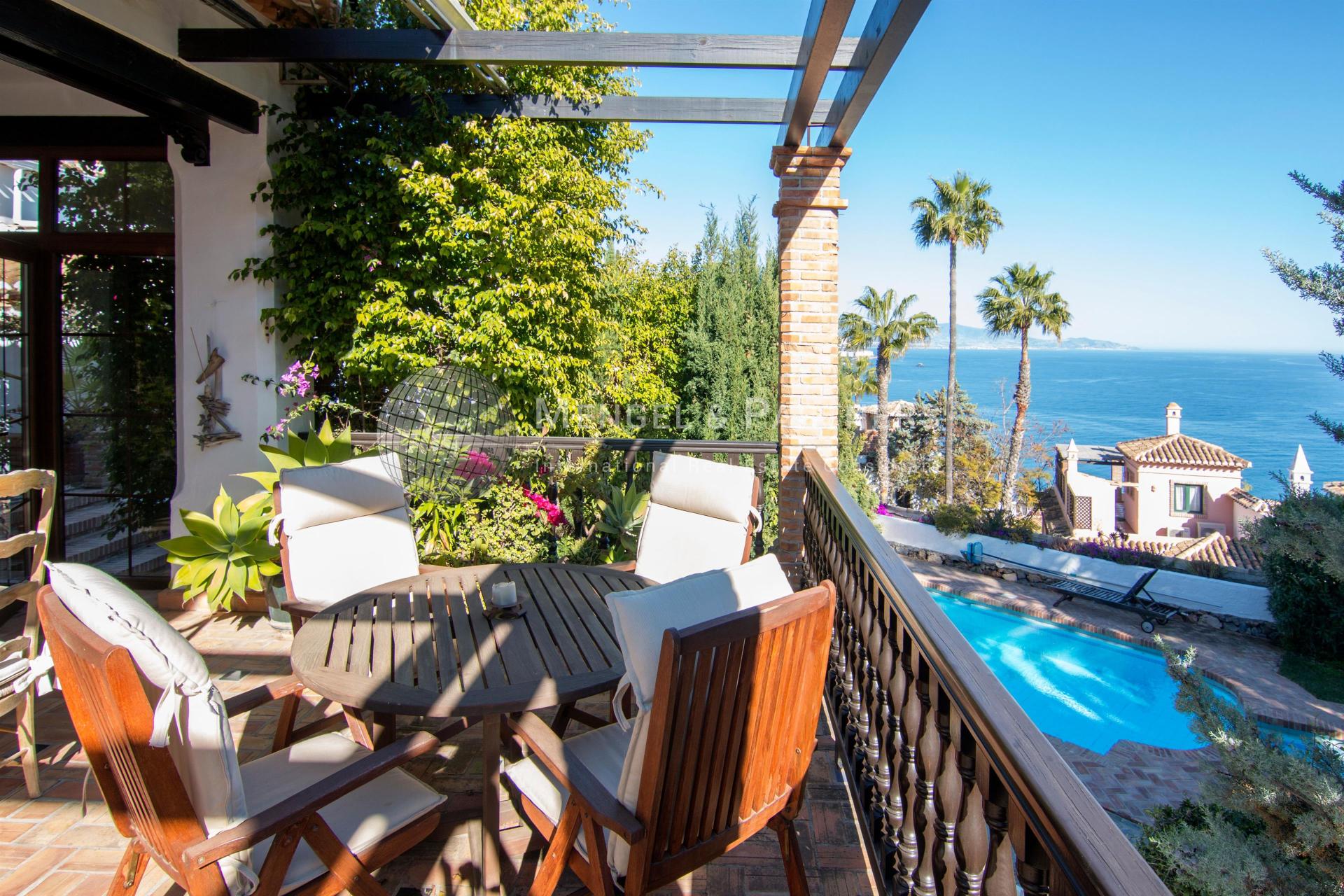 b65c7891f07446c7806f39f3c67988a378033a890881a984e358216c2a9cdca39ea5ecd4c6a