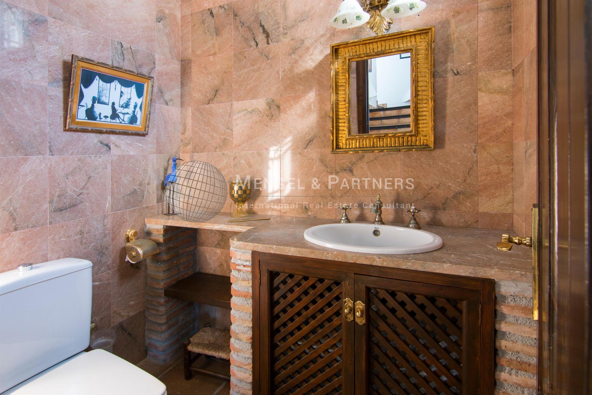 c0229afae0da64f667a139f3c679ce7c780bce8cbdc1a984e358216c2a9cdca39ea5ecd4c6a