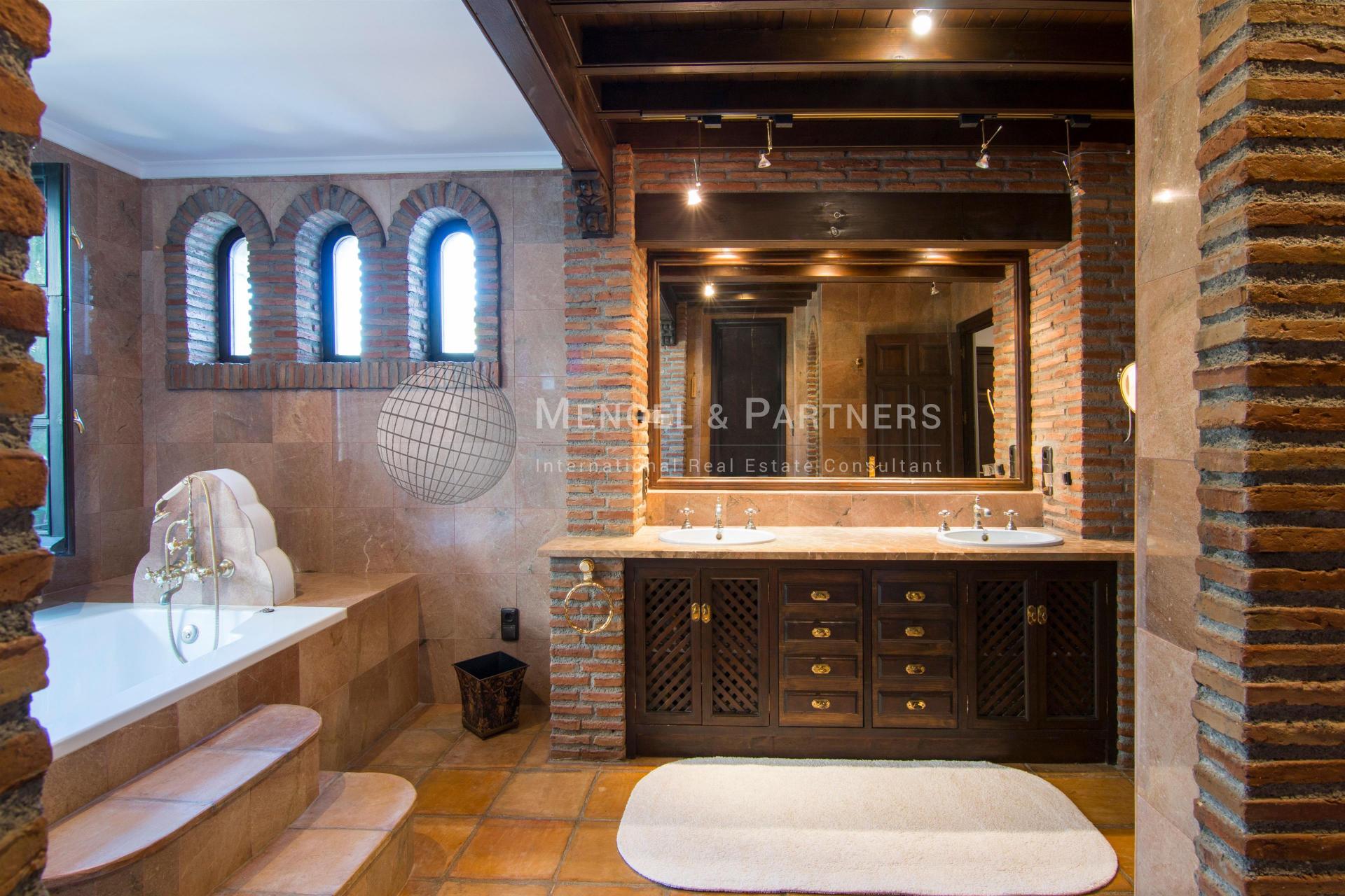 e776ebc9a605edc1167a39f3c67be40f780abbc510d1a984e358216c2a9cdca39ea5ecd4c6a