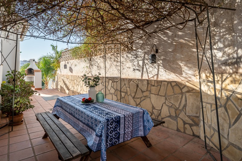 BZPAAP6939_167474_800_V0_D2FC