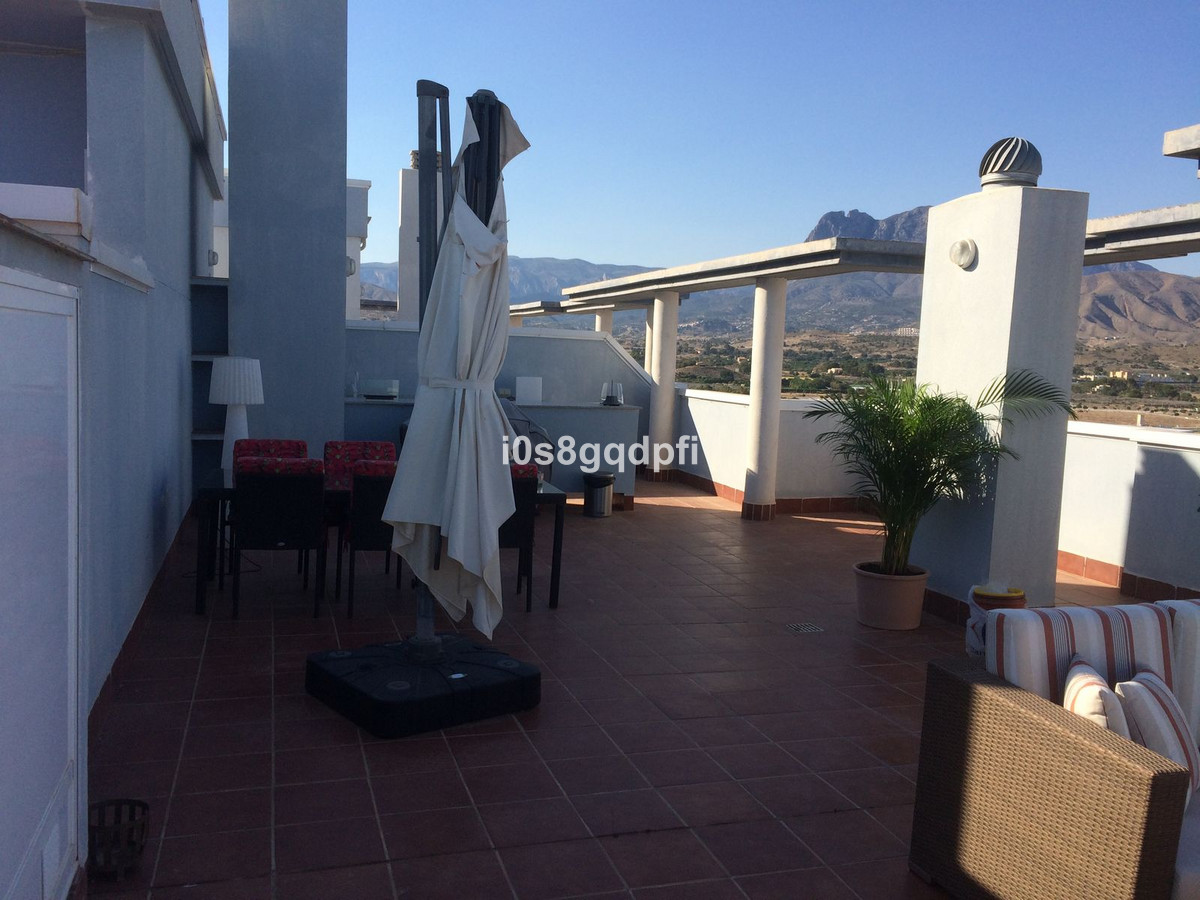 7980e48d732b6fc85c14b43b94d2aa54