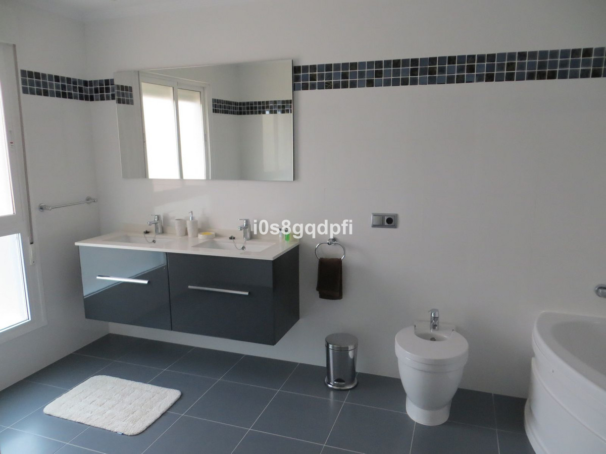 53013098fcab6c38b1379cd33298e050