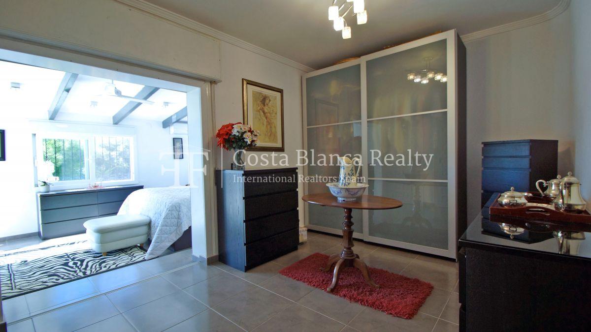 5f1b9c5afb9283895ff098846faacf50_photo_800x1200_wt