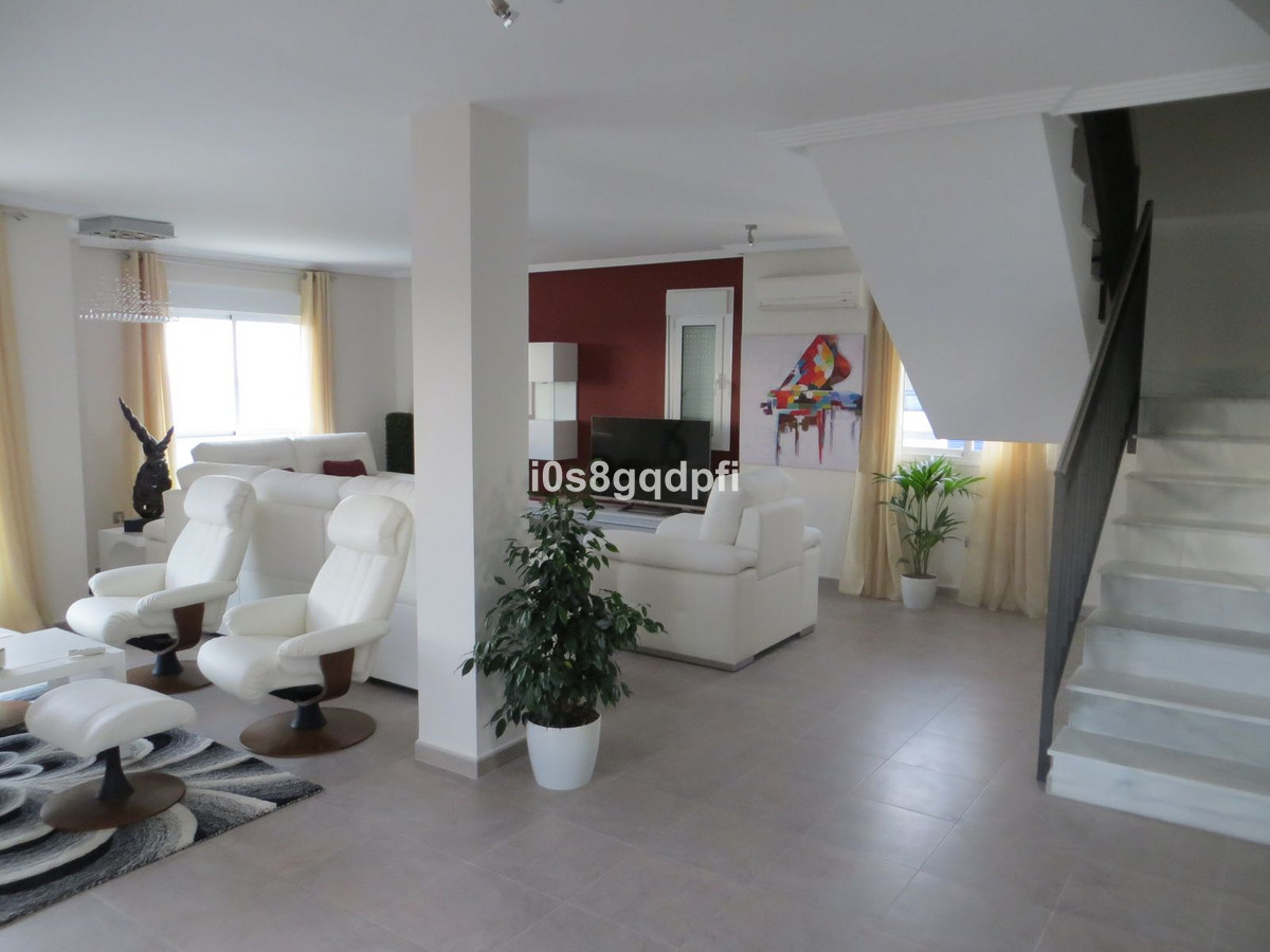 241328e1bcc9c0d8ce1222beb6c967a8