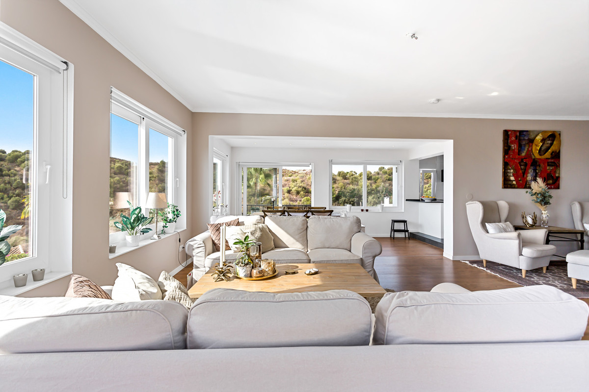 7980e48d732b6fc85c14b43b94d2aa54