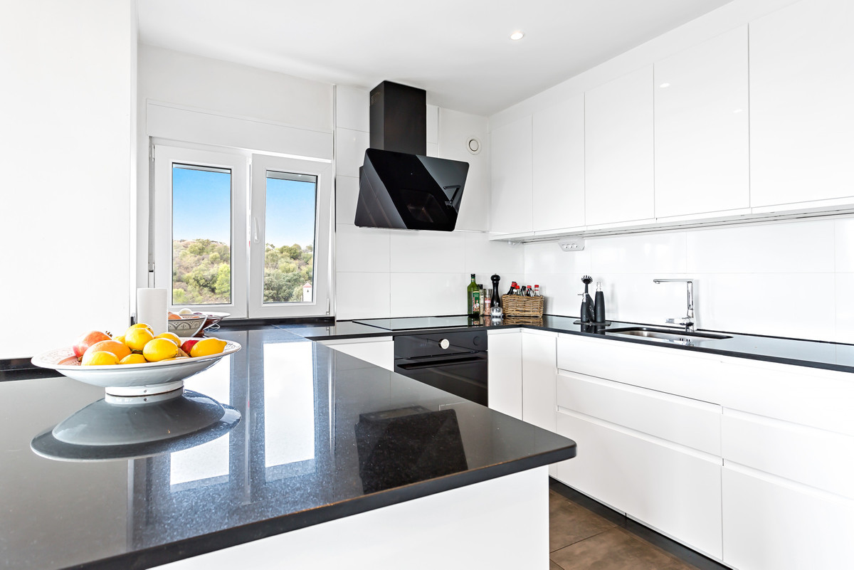 7980e48d732b6fc85c14b43b94d2aa54