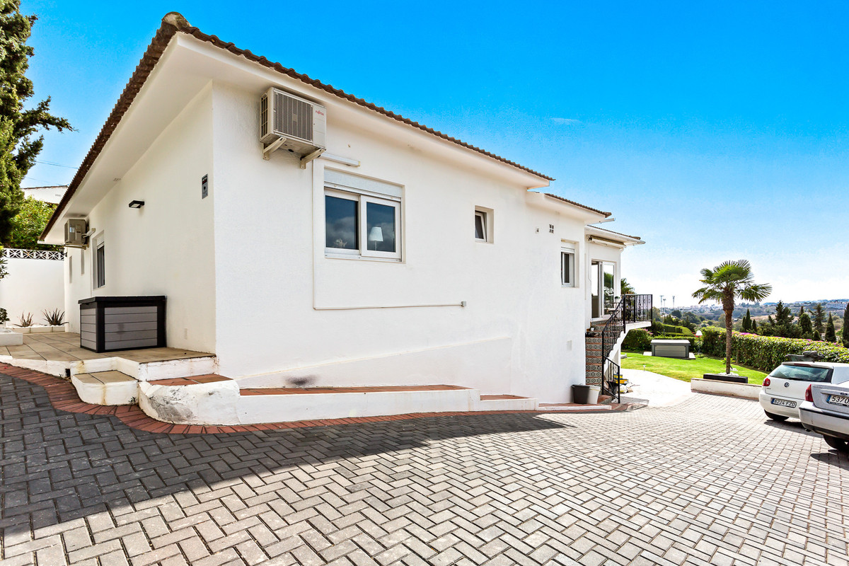 7980e48d732b6fc85c14b43b94d2aa54