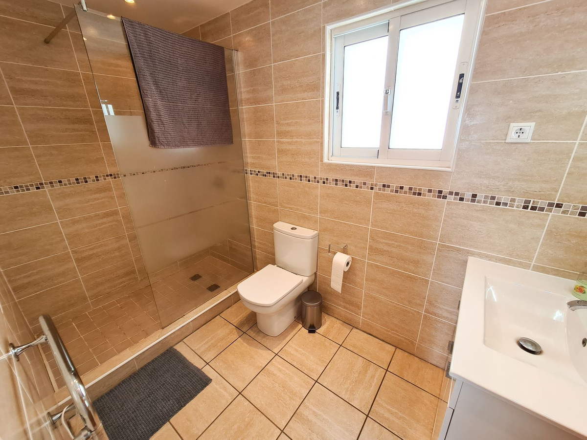 7980e48d732b6fc85c14b43b94d2aa54