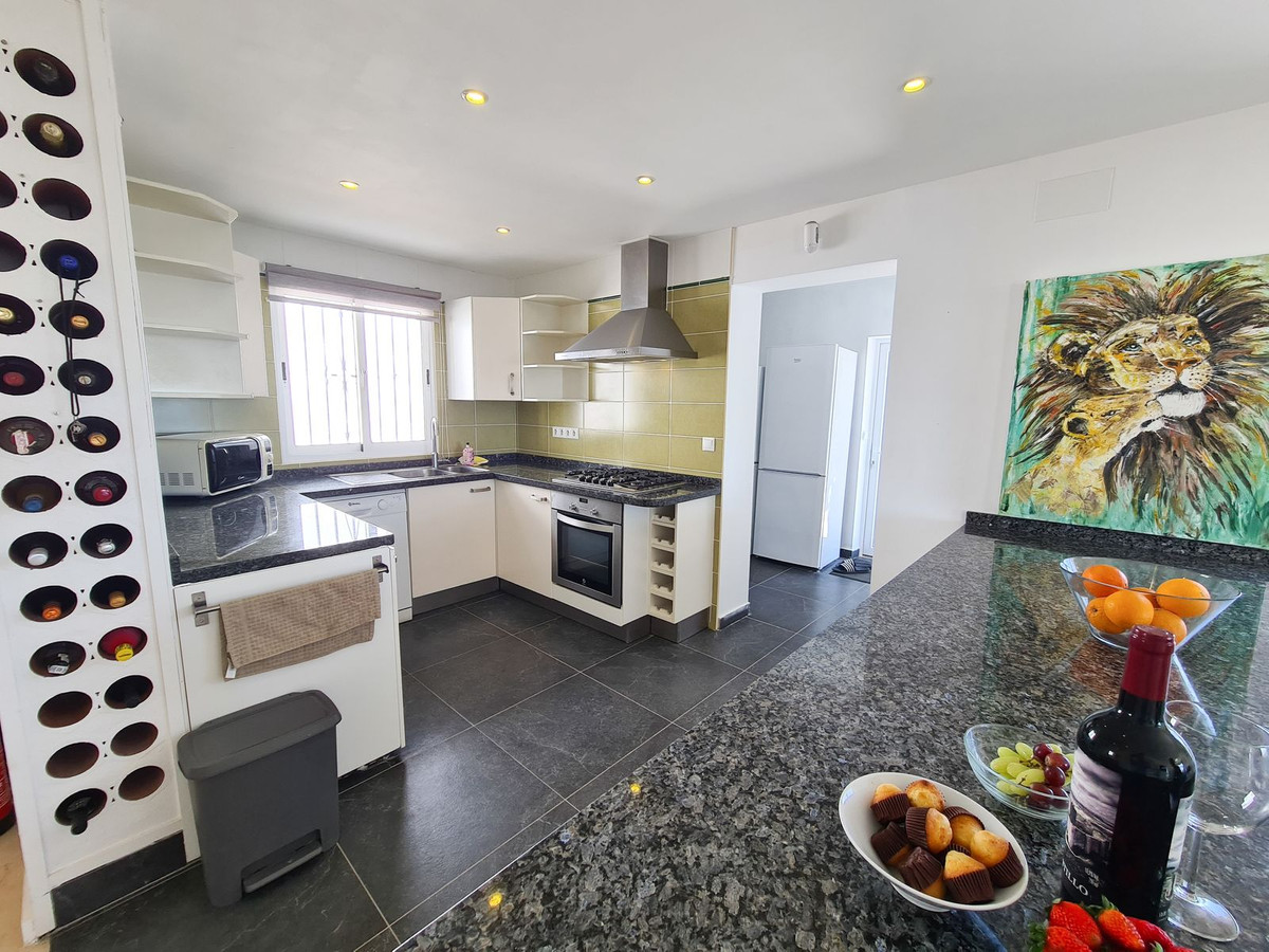 7980e48d732b6fc85c14b43b94d2aa54