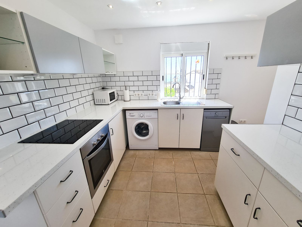 7980e48d732b6fc85c14b43b94d2aa54