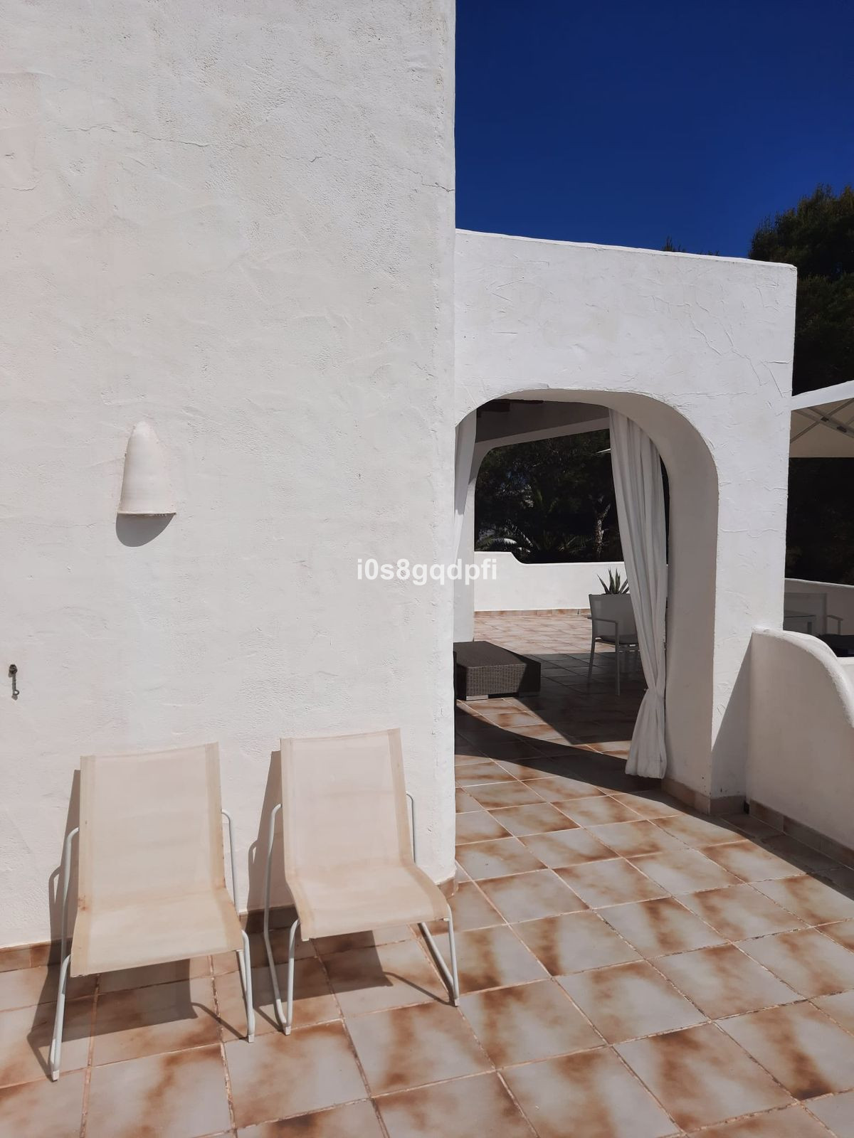 7980e48d732b6fc85c14b43b94d2aa54