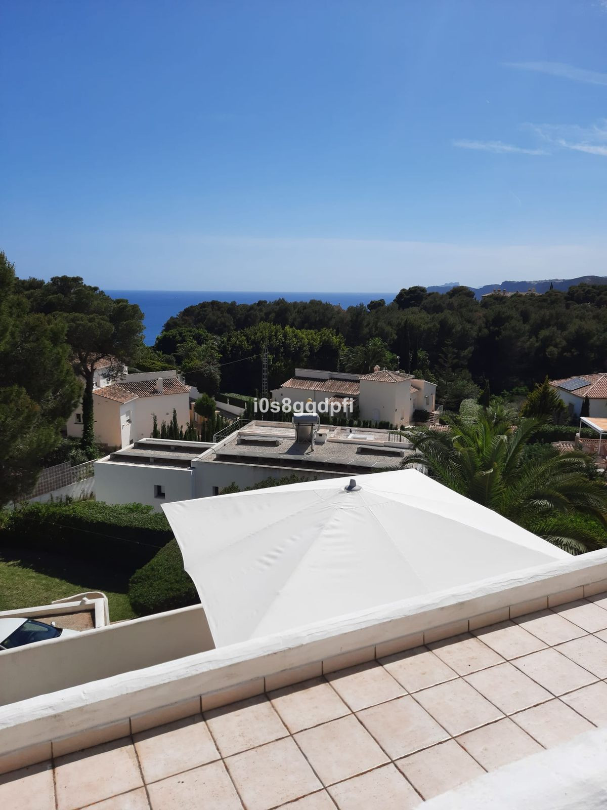 7980e48d732b6fc85c14b43b94d2aa54