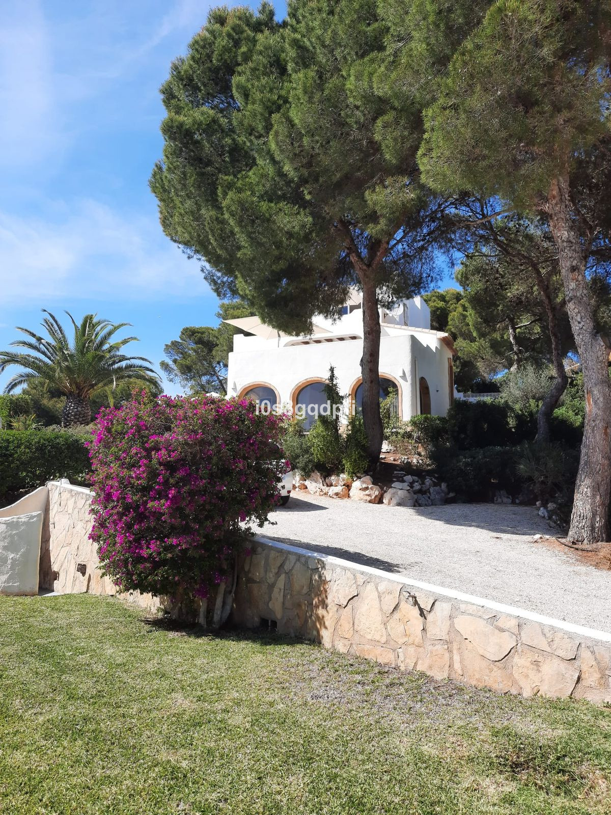 7980e48d732b6fc85c14b43b94d2aa54