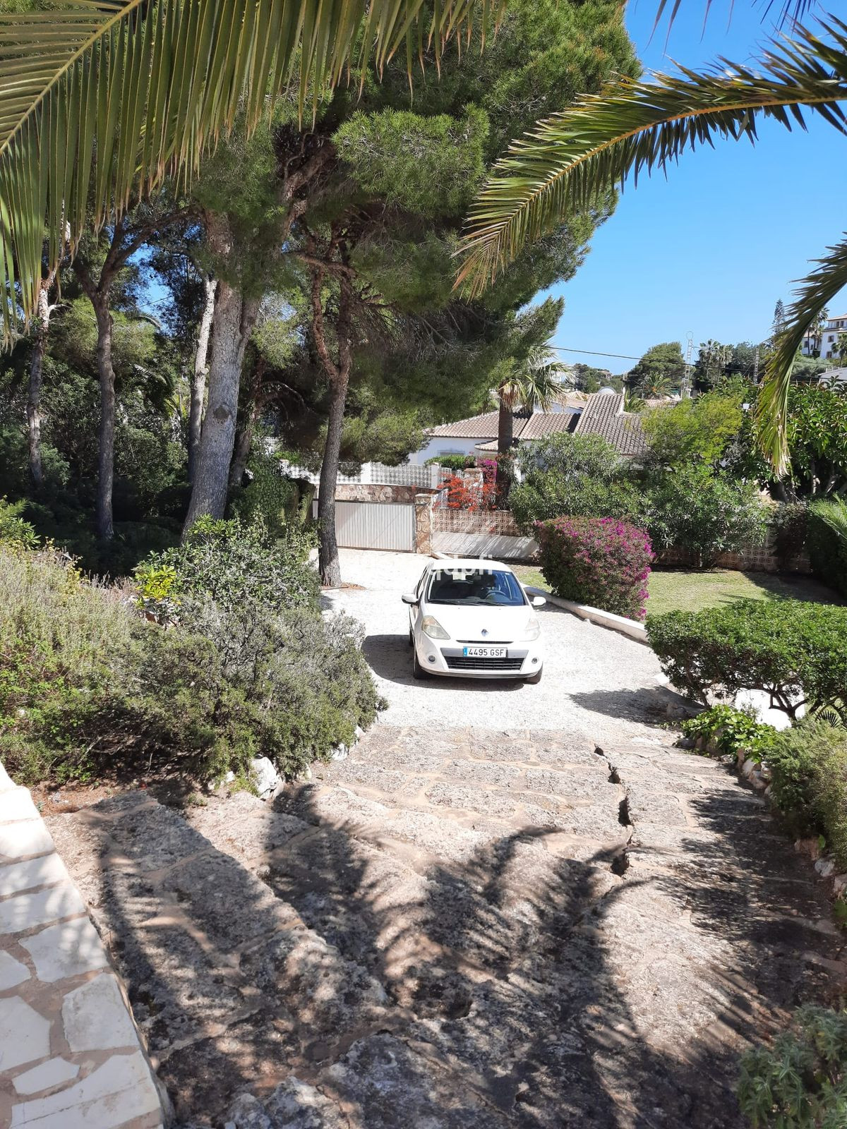 7980e48d732b6fc85c14b43b94d2aa54