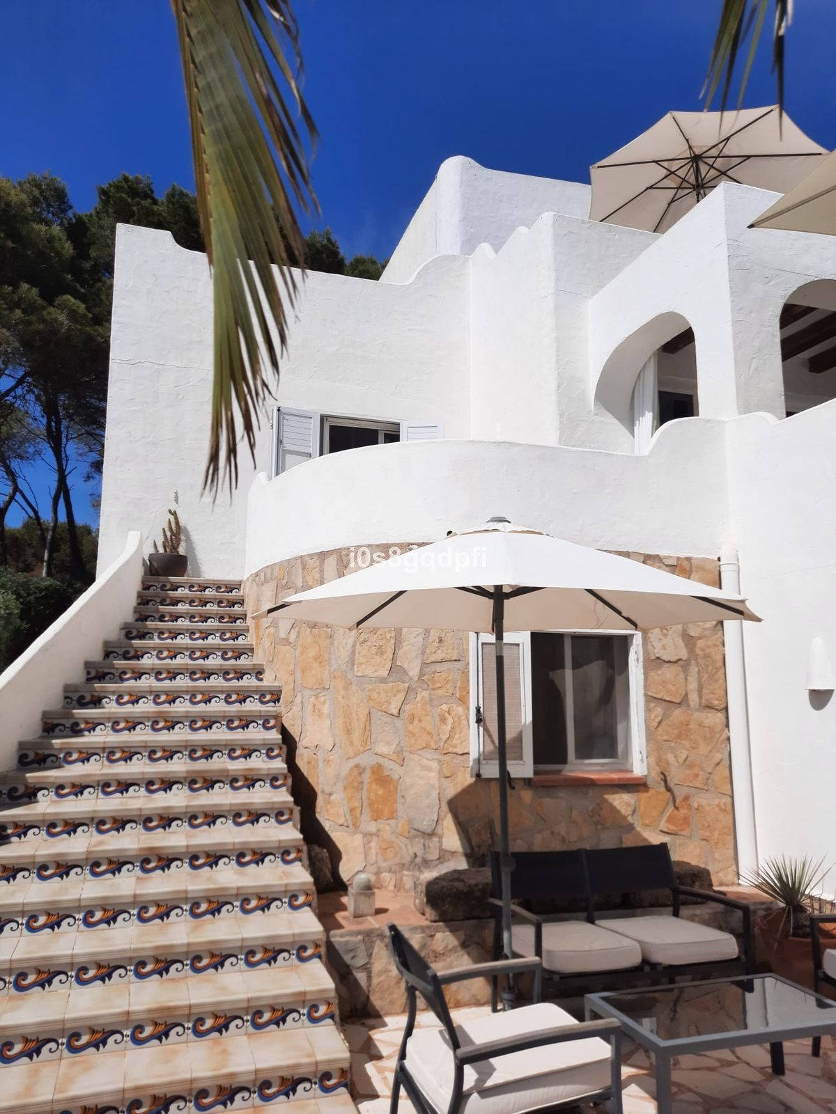 7980e48d732b6fc85c14b43b94d2aa54