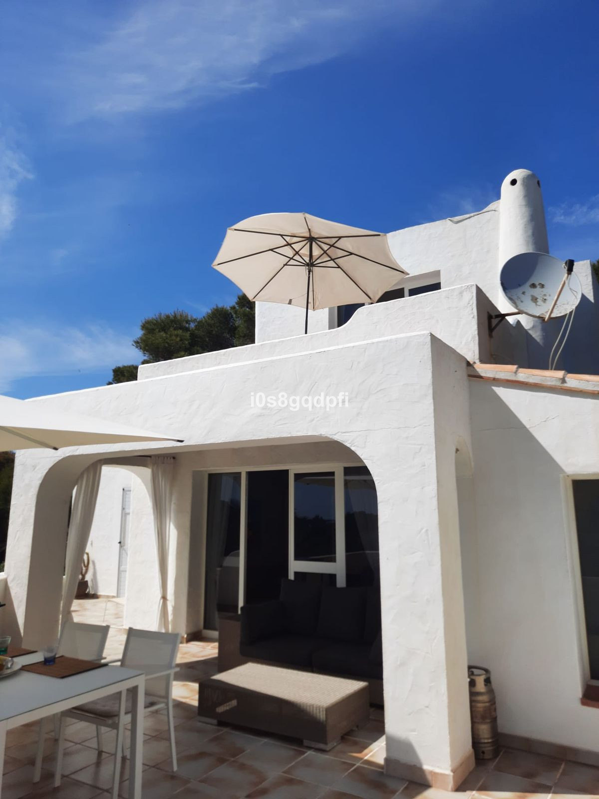 7980e48d732b6fc85c14b43b94d2aa54