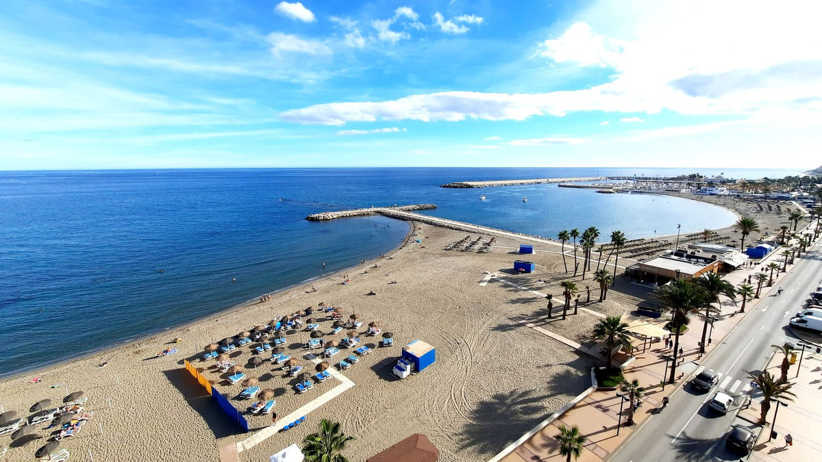 7980e48d732b6fc85c14b43b94d2aa54