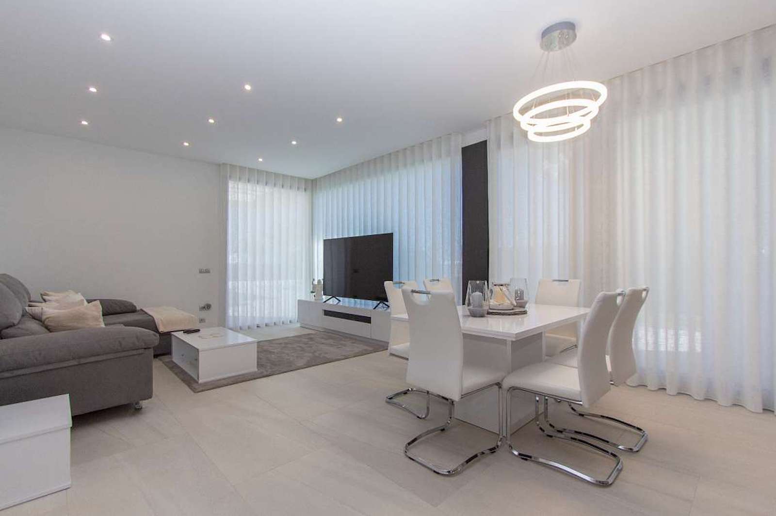 0dfa69f0dfd9ea21ecae8dcca72de7d1