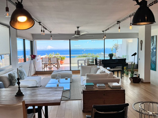 65b7d22e786a1c15eba30d05