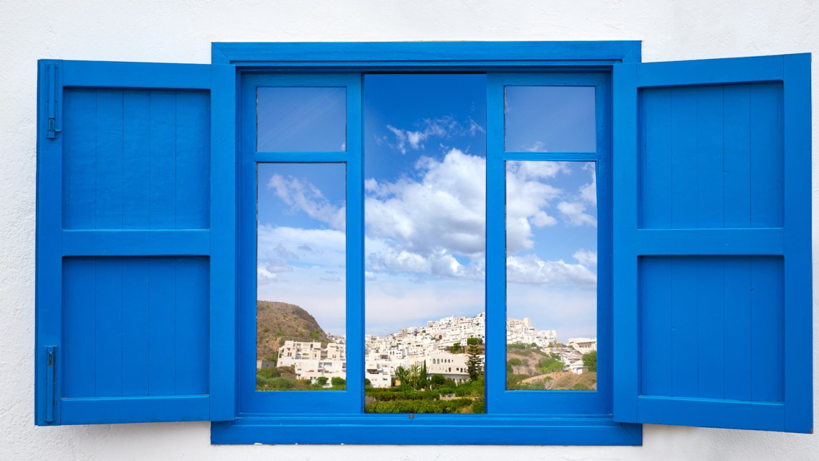 shutterstock 301543586 - Mojacar