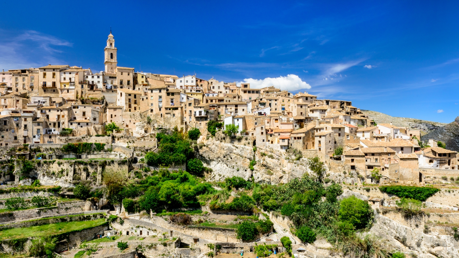 shutterstock 192672947 - Ontinyent