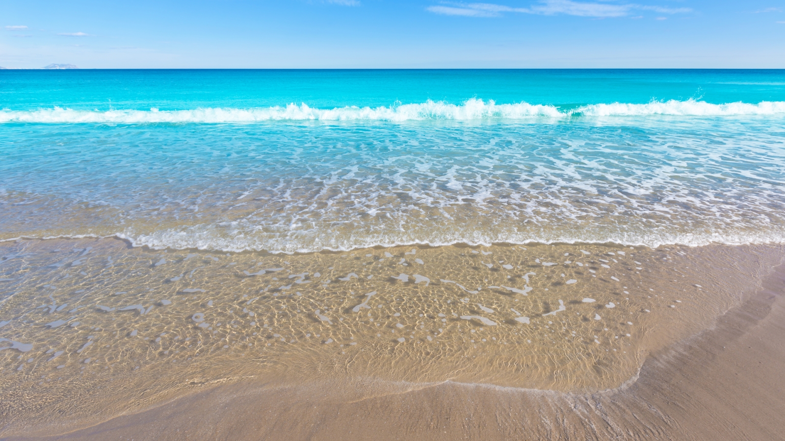 shutterstock 193261349 - San Juan de Alicante