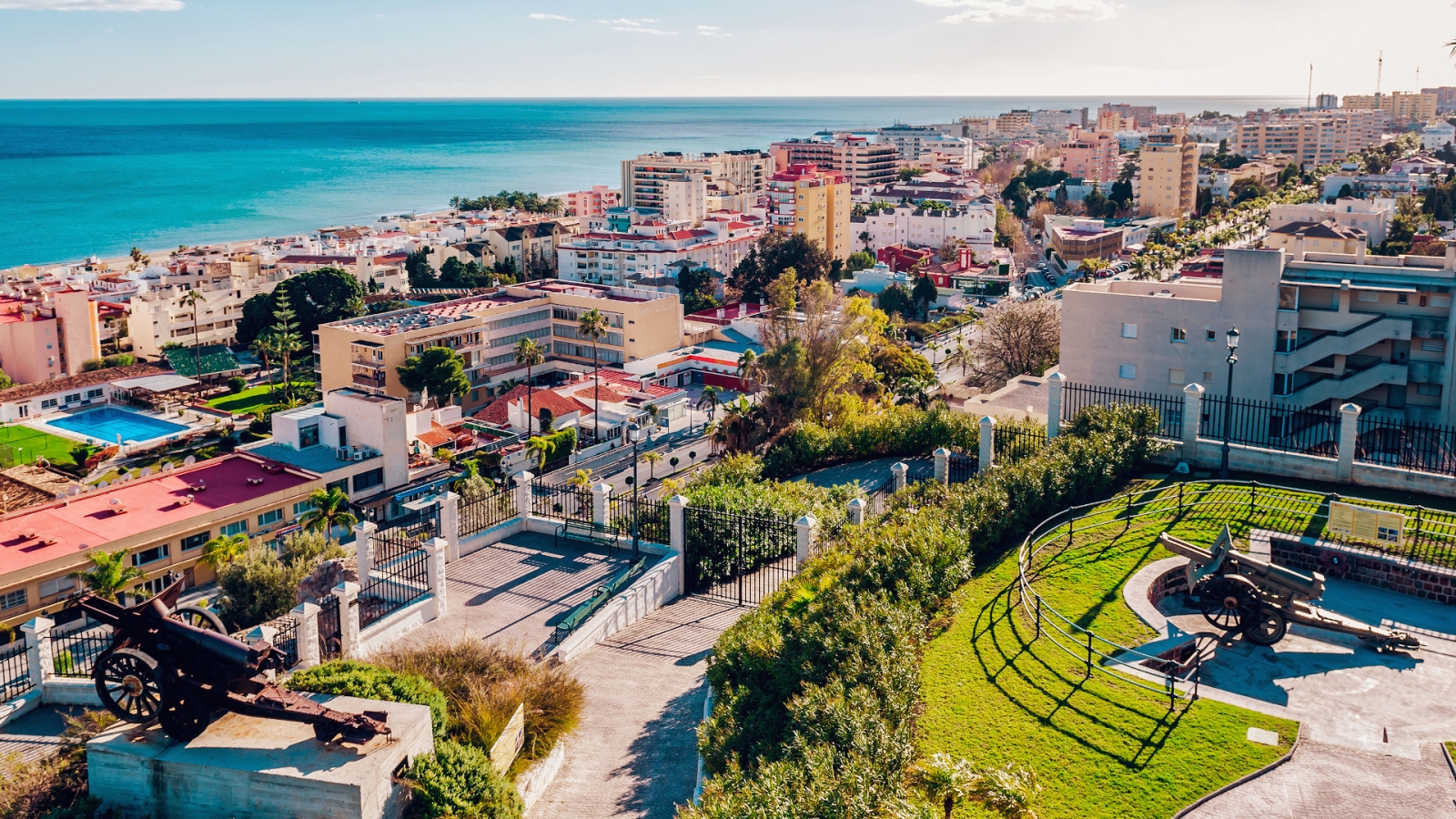 shutterstock 221552401 - Torremolinos
