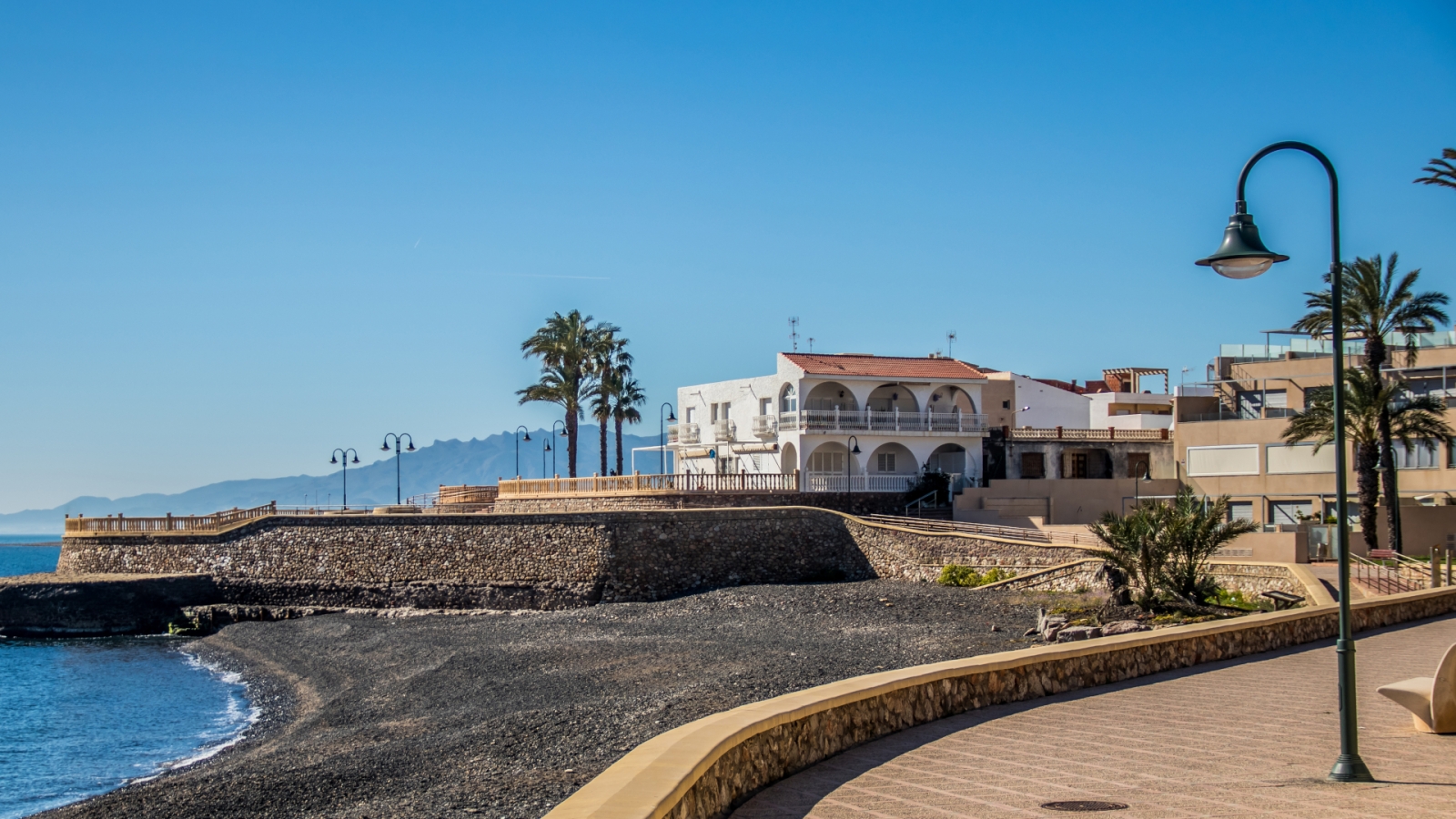 shutterstock 1653701026