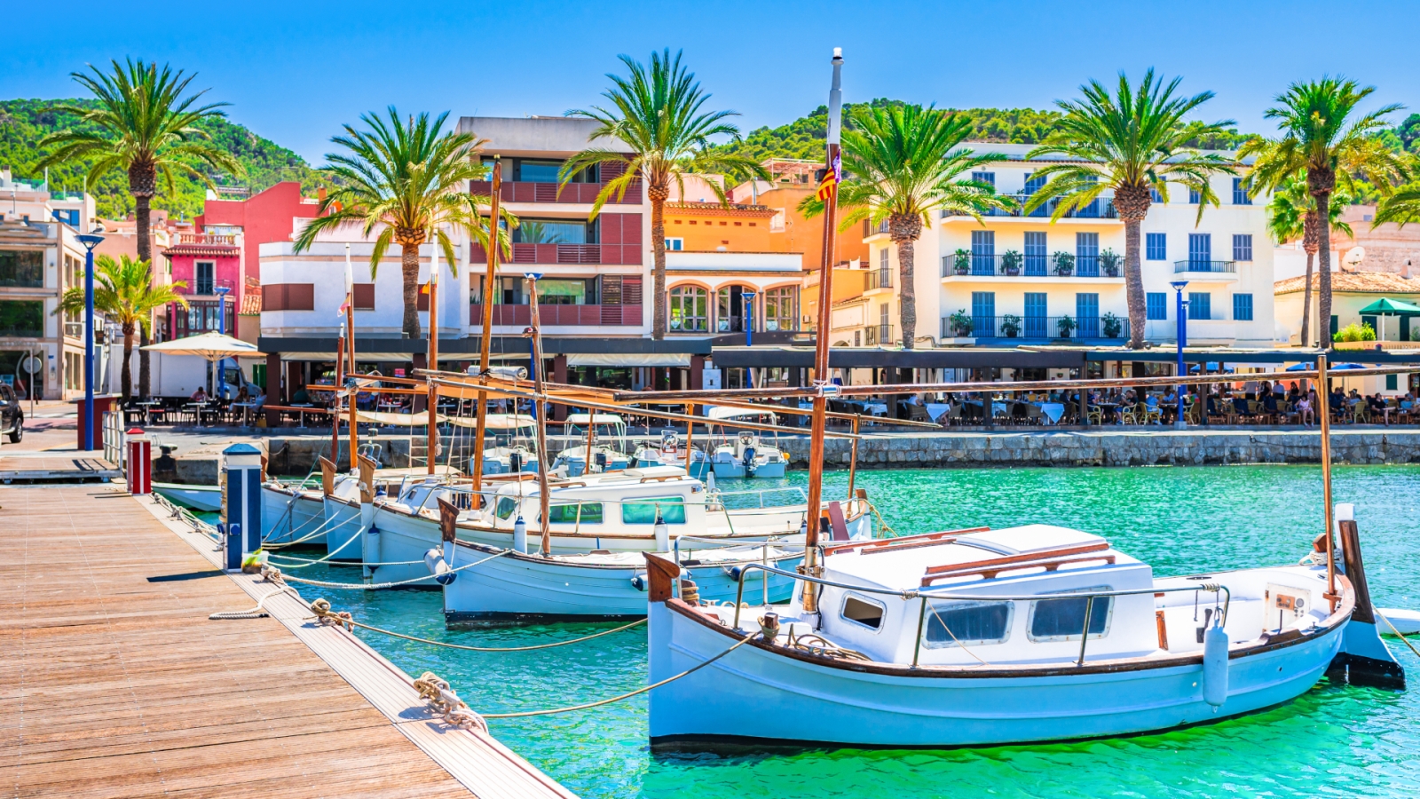 shutterstock 1747953422 - Puerto Andratx