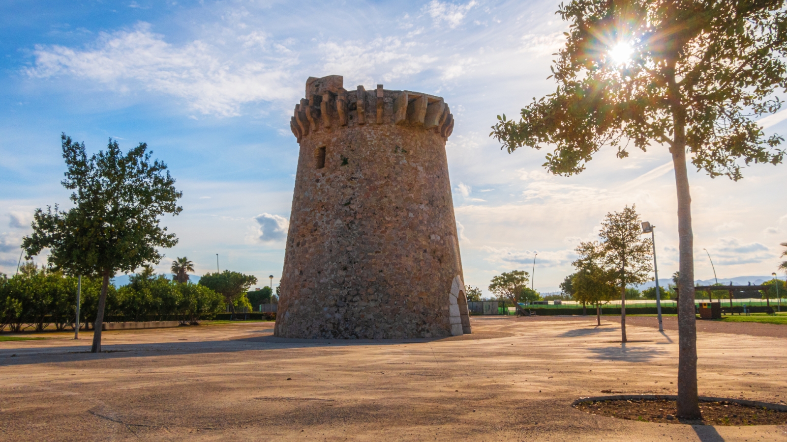 shutterstock 1962083128 - Piles