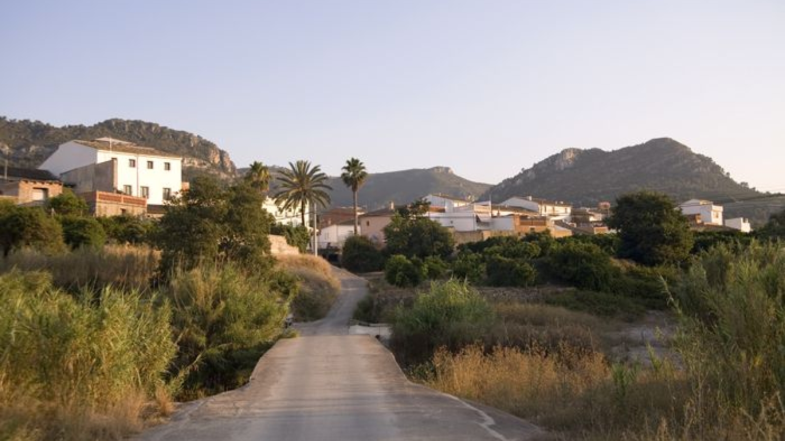 LLOCNOU-DEN-FENOLLET