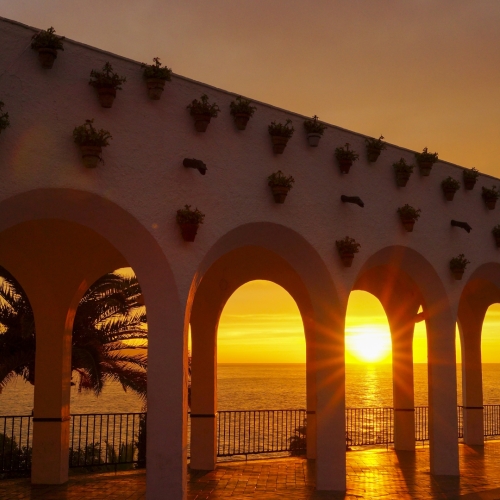 shutterstock 559402087 - Balcón de Europa, Nerja